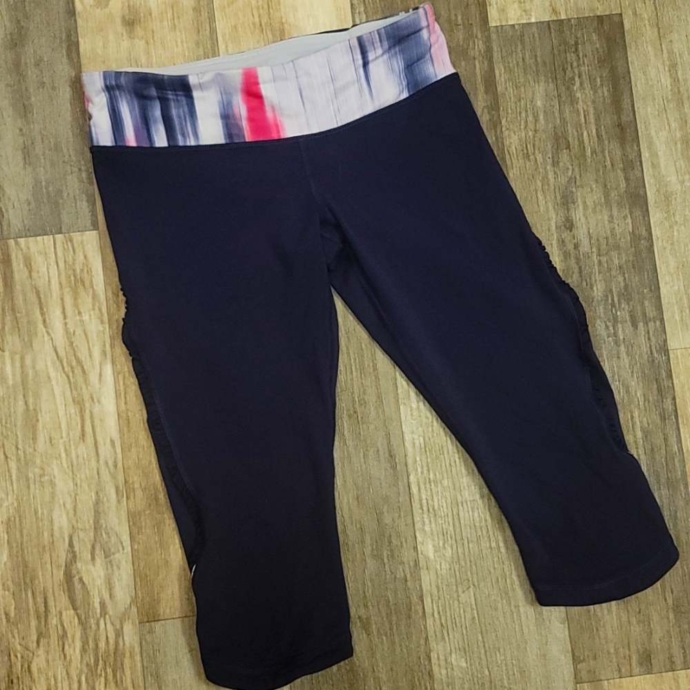 Lululemon crops